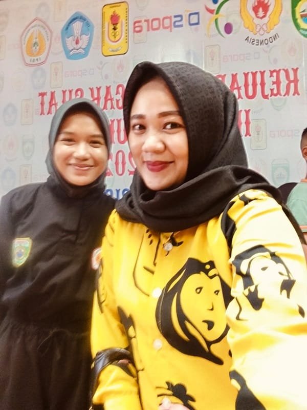 Dekan Fakultas Ilmu Komputer, Dr. Mariana Purba, M.Kom