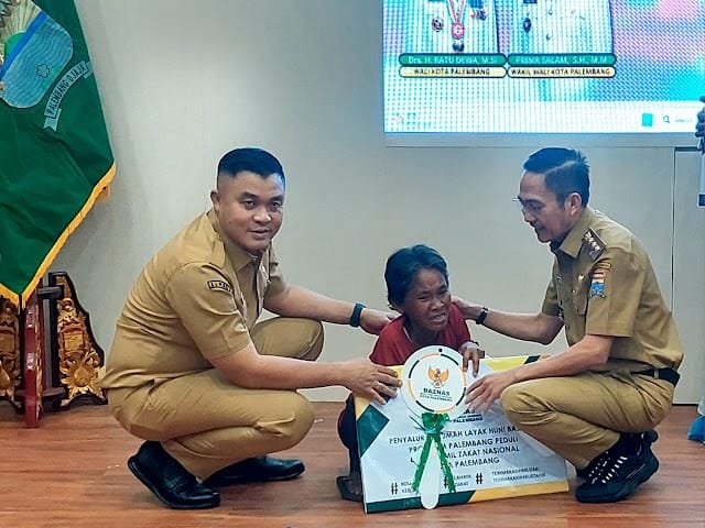 baznas palembang berikan bantuan 2025