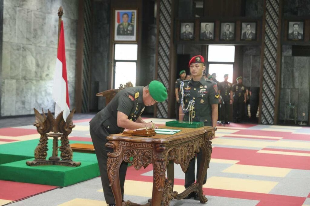 Kasad Pimpin Sertijab Pangdam IX/Udayana dan Empat Pejabat Strategis untuk Perkuat Kinerja TNI AD