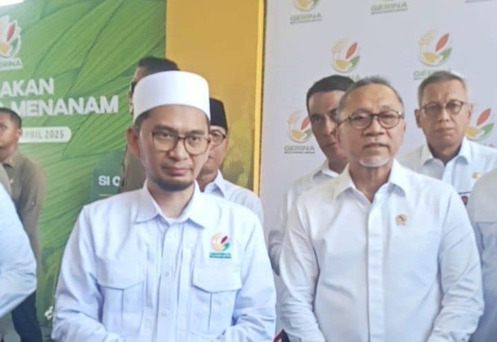 Ustadz Adi Hidayat diacara Lauching Gerina