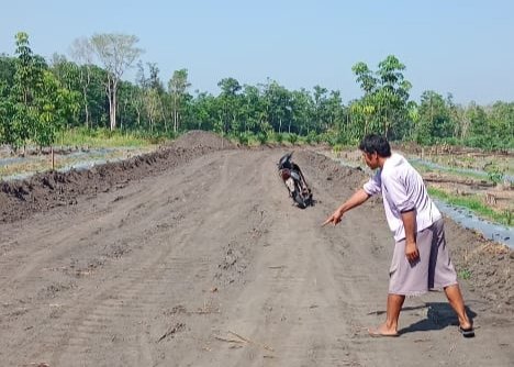 Jalan Baru Penghubung Prambatan-Betung Resmi Dibuka, Warga Antusias: Akses ke Kebun dan Antar Desa Kini Lebih Mudah