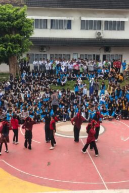 SMKN 3 Palembang Meriahkan HUT RI Ke-80 Dengan Tema “Berkarya Untuk Negeri Bersatu Dalam Semangat Merah Putih”