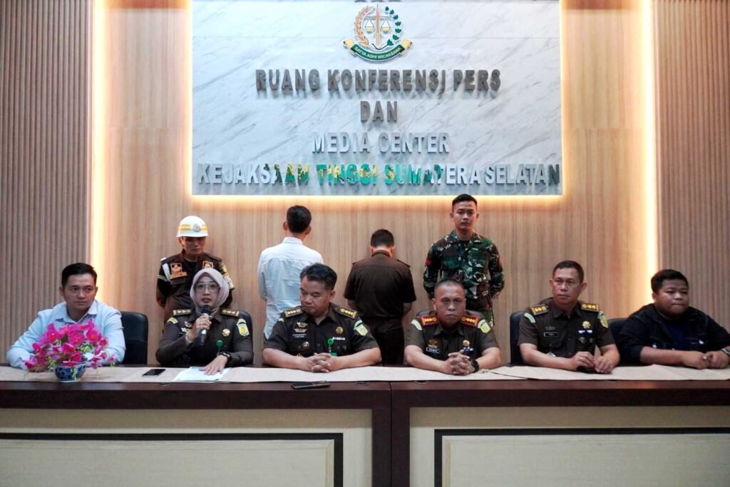 Kejari OKI Bekuk Jaksa Gadungan, Ternyata PNS Aktif dari Way Kanan