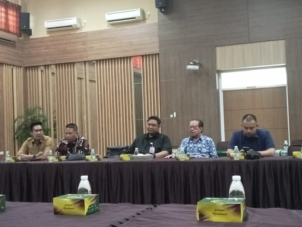 LKPSS–Bapenda Bahas Strategi PAD Palembang