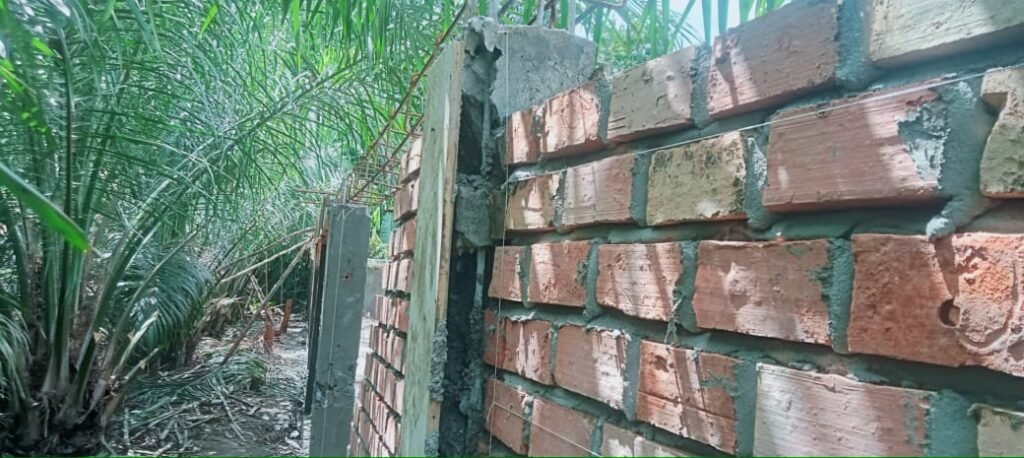 Diduga Proyek Siluman, Pembangunan Pagar SDN 20 Penukal Tanpa Papan Informasi